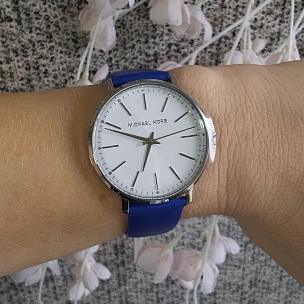 NWT Michael Kors Pyper Watch Blue Leather